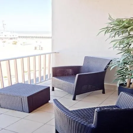 Retreat Apartment *
